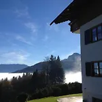 Haus Freynend *